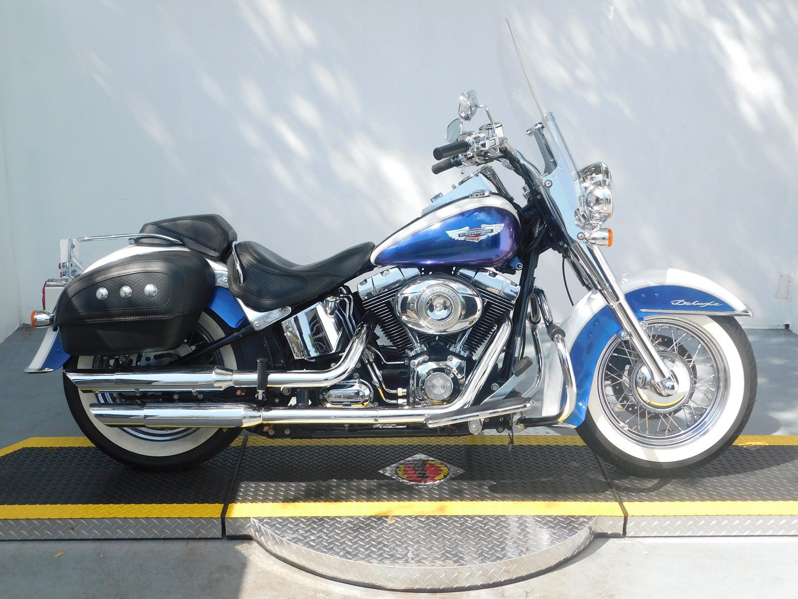 Pre-Owned 2010 Harley-Davidson Softail Deluxe FLSTN Softail In Fort ...