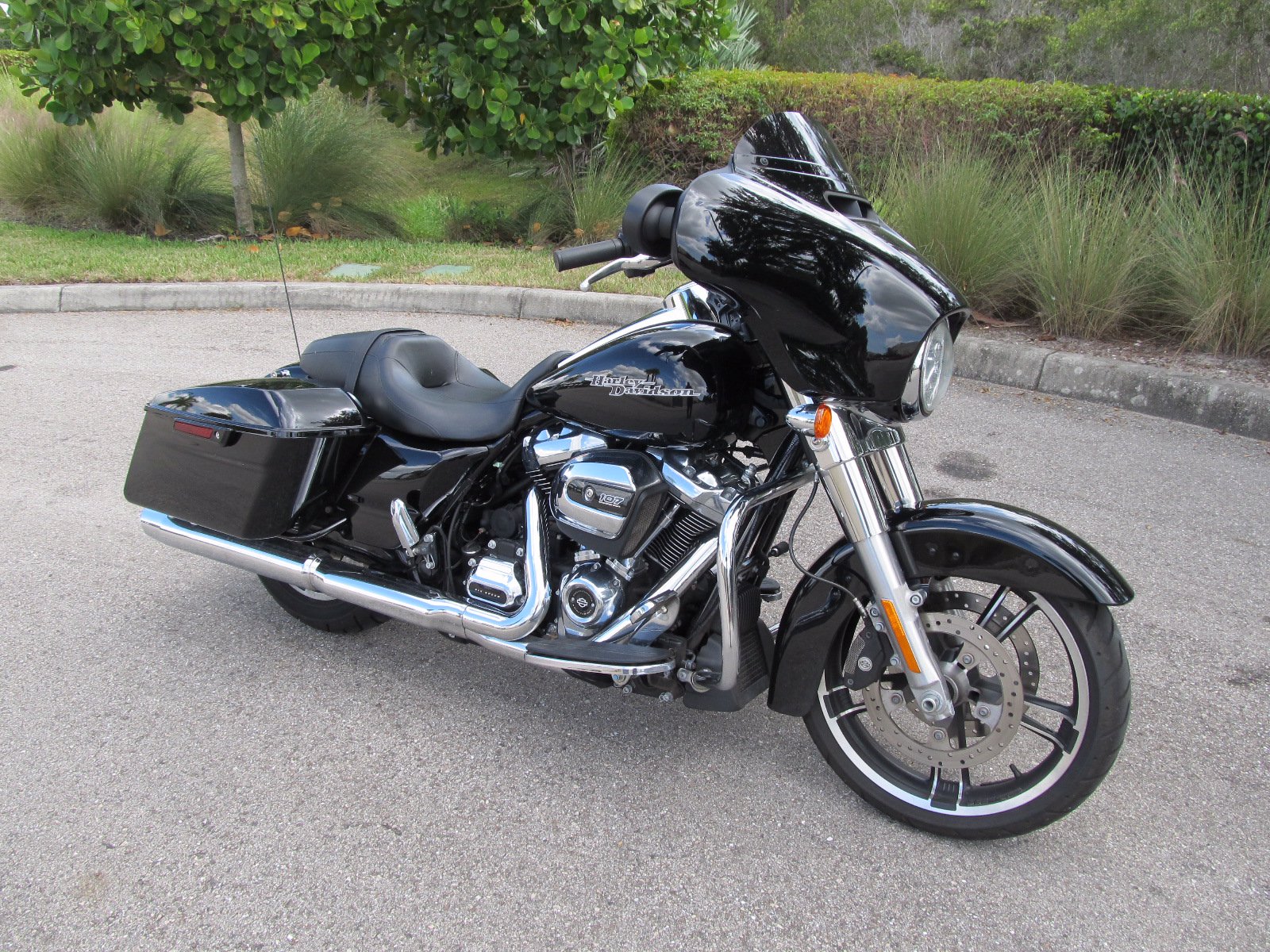 Pre-Owned 2018 Harley-Davidson Street Glide FLHX Touring in Fort Myers ...