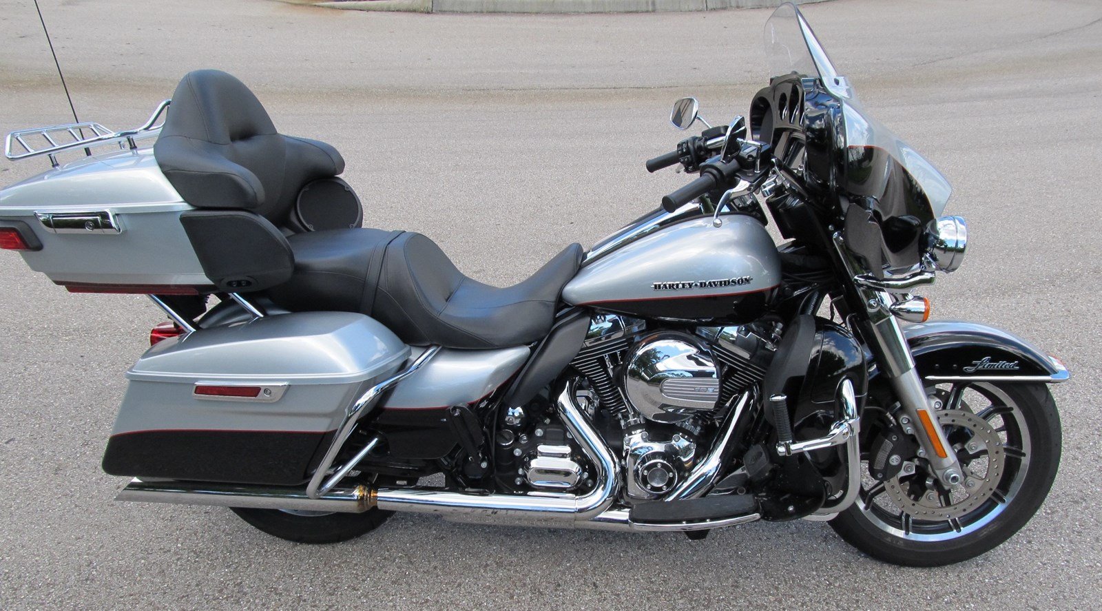 Pre-Owned 2015 Harley-Davidson Ultra Limited Low FLHTKL Touring in Fort ...